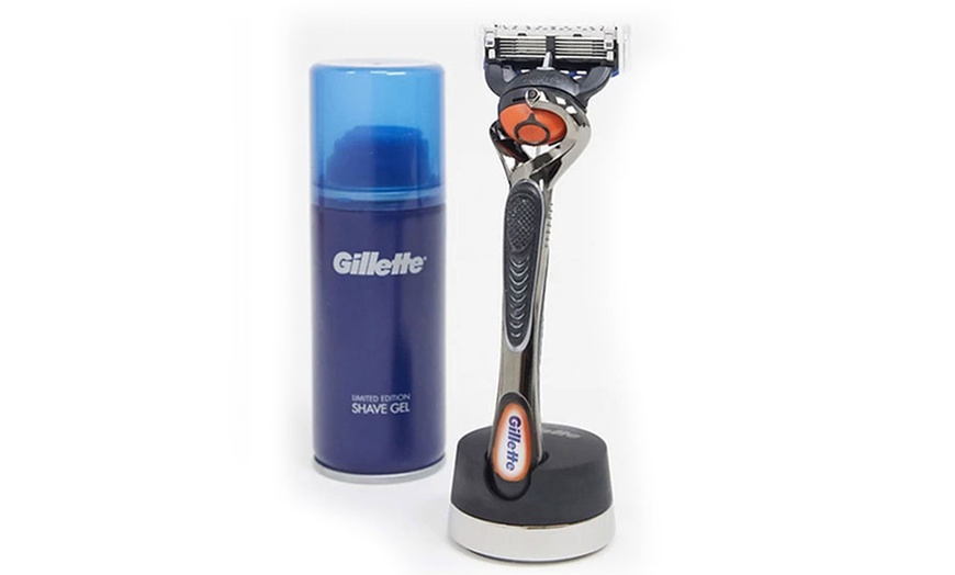 Image 3: Gillette Fusion5 Gift Set