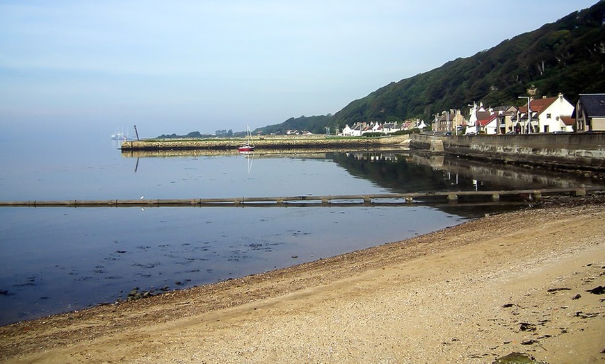 Image 5: Dunfermline Coastal Break