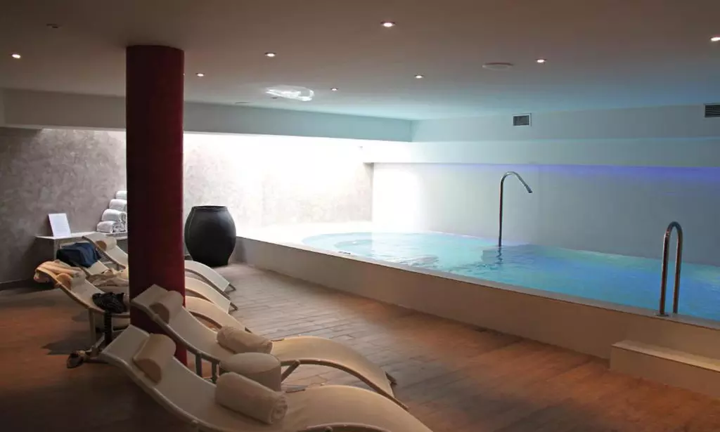 Escapade détente à Cannes avec soin du visage "Sérénité" et hammam