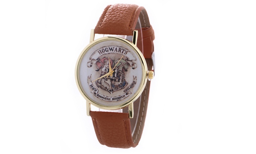 Image 6: Hogwarts Magic School Watch