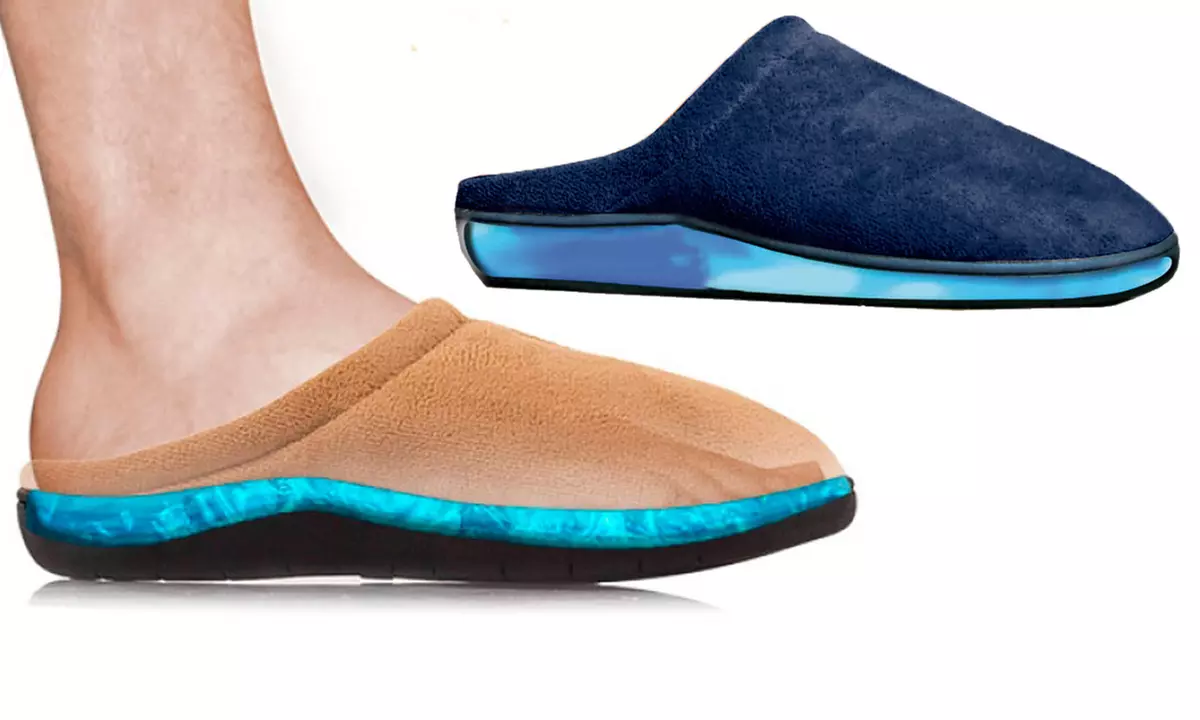 1 o 2 pares de zapatillas de gel relax para estar en casa - Primary Image