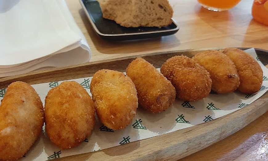 Image 11: Un viaje culinario asturiano con un toque internacional en Nastura