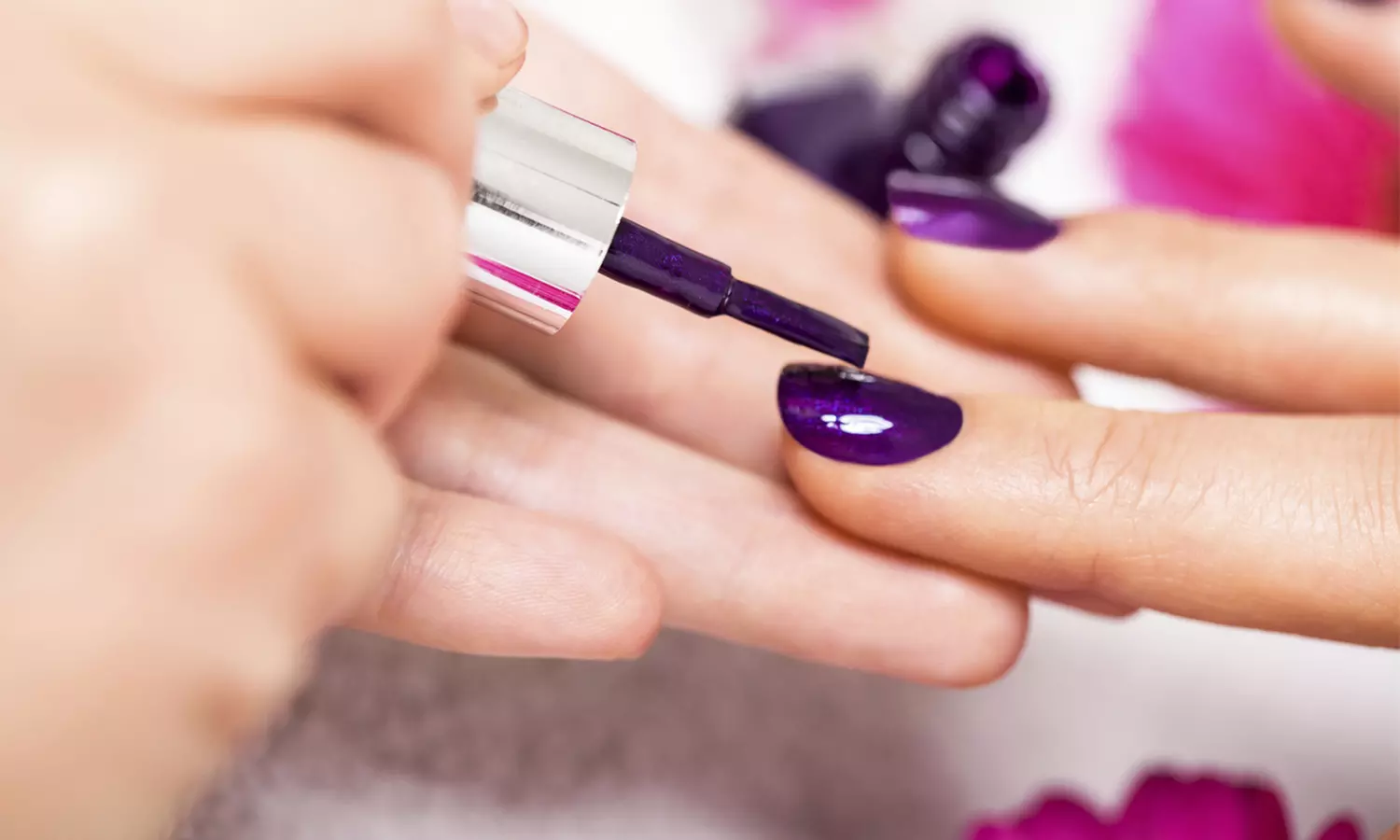 SNS Nails or Solar Set or Shellac/Gel Manicure at Mode'le Salon and Spa (Up to 44% Off) - Primary Image