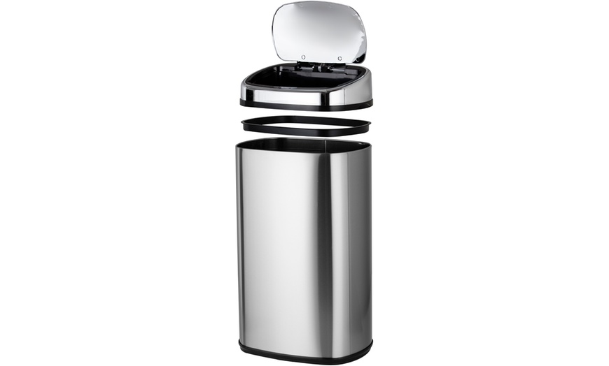 Image 10: Tower 58-Litre Sensor Bin