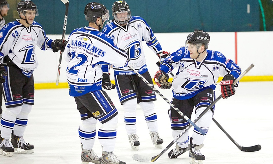 Image 4: Bristol Pitbulls Ice Hockey Games