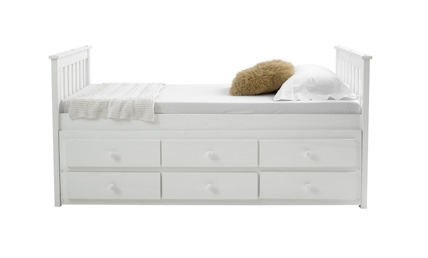 Image 5: Captain White Wooden Guest Bed 