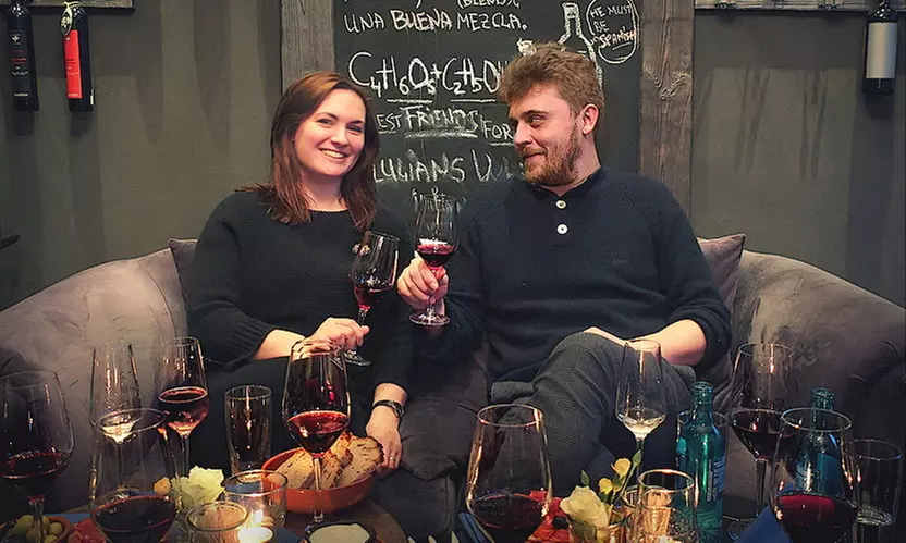 Privates Wein-Tasting in kleiner Runde inkl. Tapas für 1-2 Personen