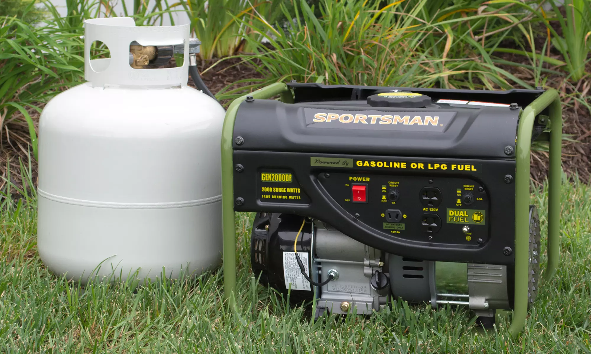 Sportsman Series 2,000 Watt Dual Fuel Generator - Primary Image