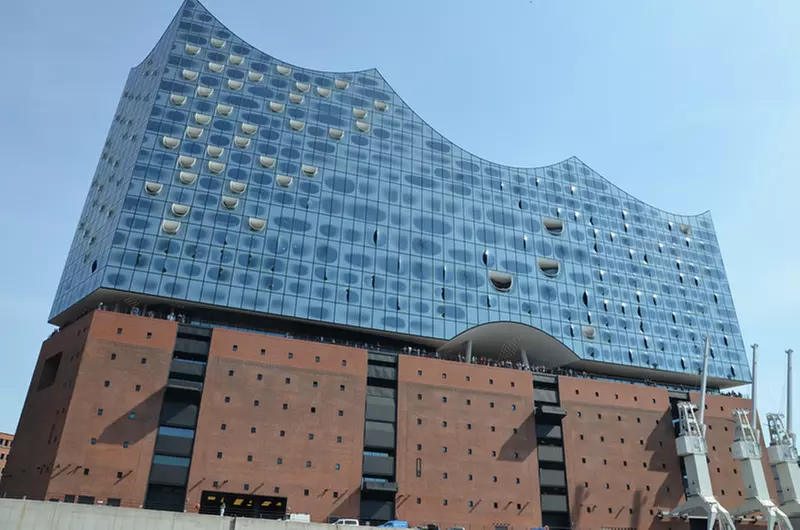 Große Hafenrundfahrt