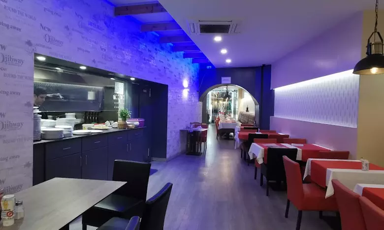 Festín de sabores: menú de mariscada o parrillada de carne para 2 o 4