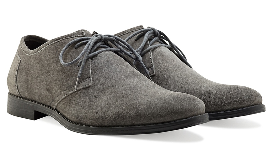 Image 11: Scarpe uomo in camoscio