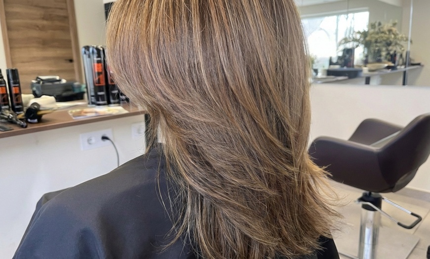 Image 15: Head spa japonés o corte, masaje, hidratación, corte moderno y peinado