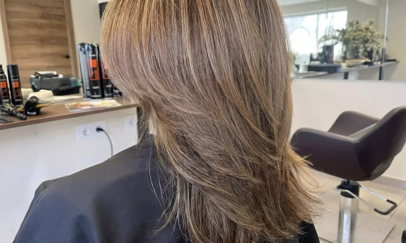 Head spa japonés o corte, masaje, hidratación, corte moderno y peinado