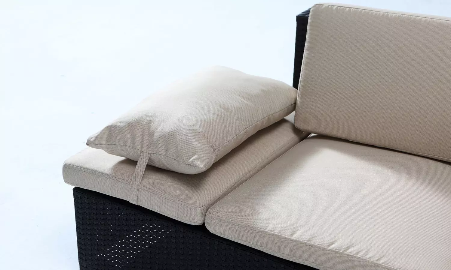 Set de muebles de jardín de resina con sofá modular de Kocoon