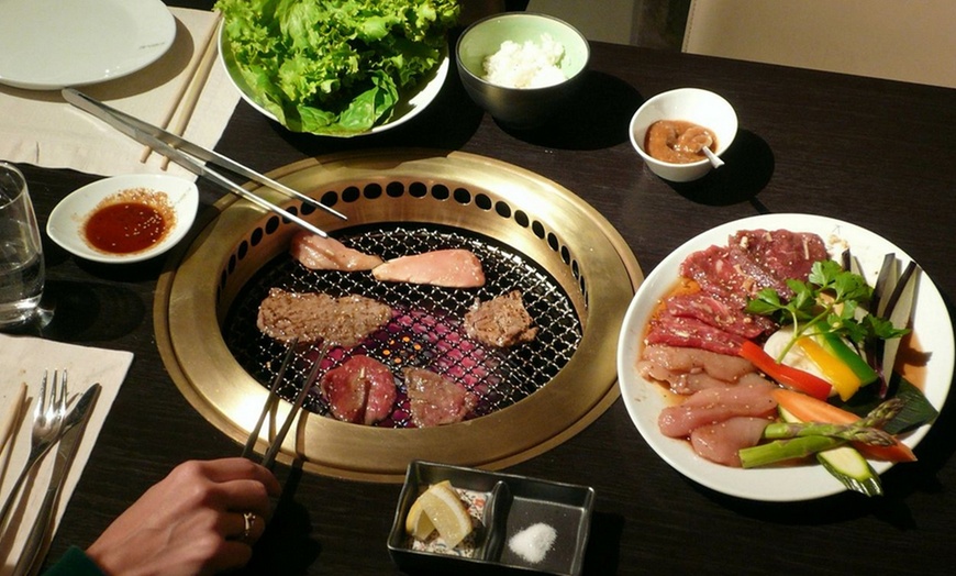 Image 4: Kome, cena sushi e Yakiniku