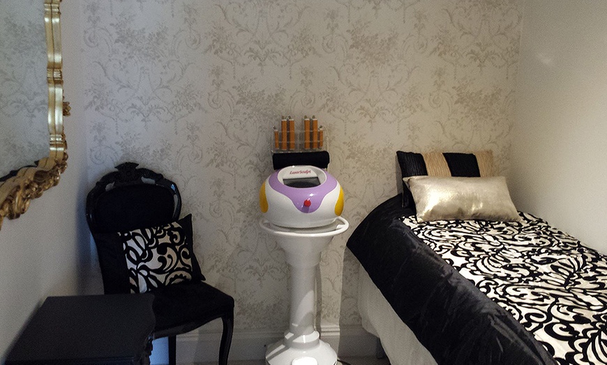 Image 3: EMSculpt Sessions at Dermacare - Kings Langley