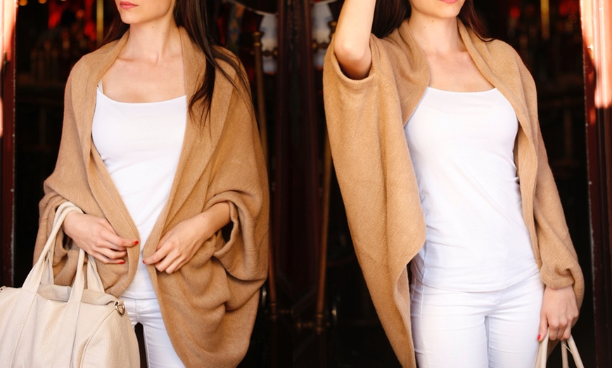 Image 2: Women's Oversize Batwing Cardigan