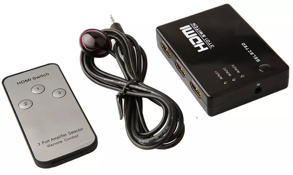 Elektronischer HDMI-Schalter mit 3 Anschlüssen und Fernbedienung - Second Medium