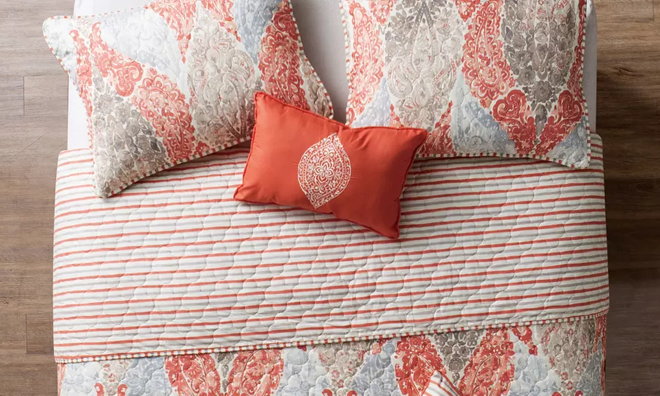 Watercolor Paisley Reversible Quilt Sets (5-Piece) - Second Medium