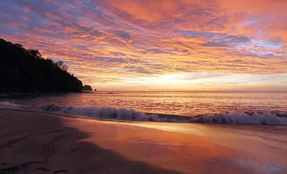 6﻿-Day Costa Rica Vacation with Airfare and Rainforest Tour from TravelbyJen. Price/Person Based on Double Occupancy   - Second Medium