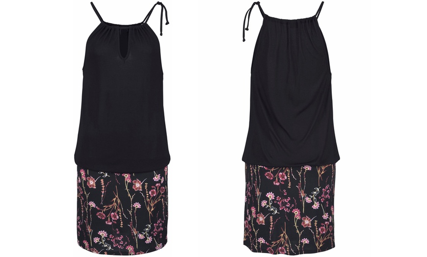 Image 3: Women's Floral Bottom Dress