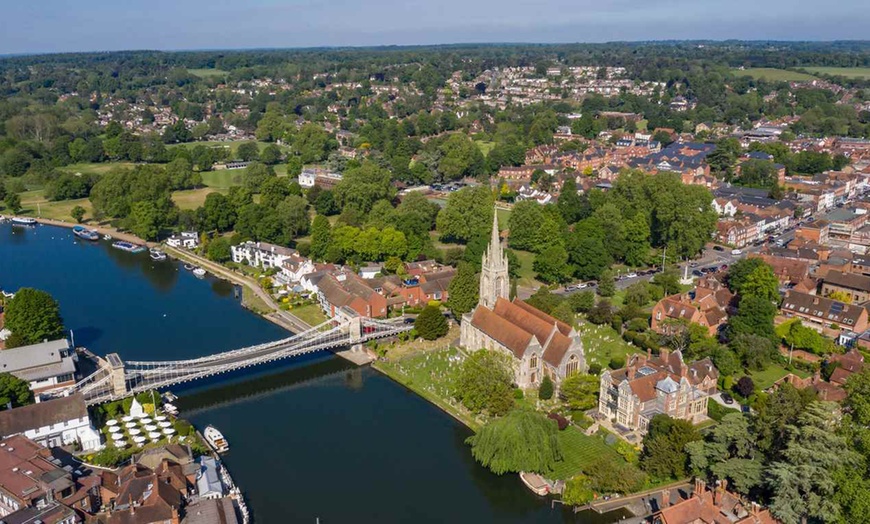 Image 4: 4* Stay in Marlow:Stay for 2 with Breakfast, Dinner, Spa Access & More