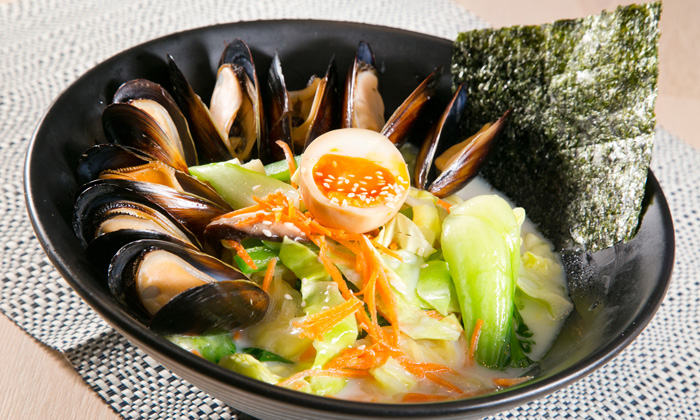 折扣 31% 2月12日2015年出版 | 潮食滋味 ──