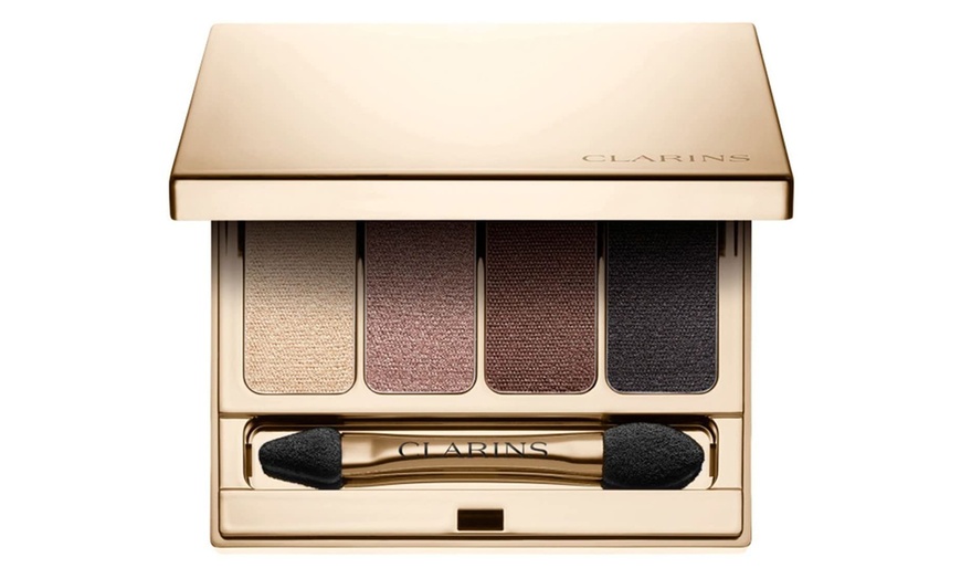 Image 4: Clarins Eyeshadow Palette or Lip Oil