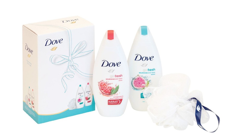 Image 4: Selection of Dove Gift Sets