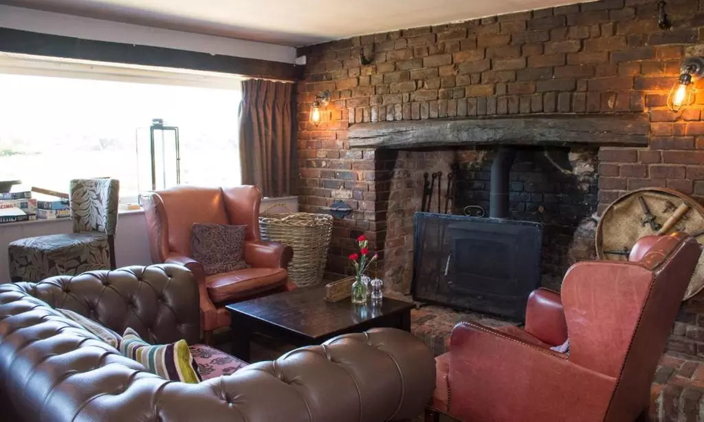 Suffolk: One or Two-Night Stay with Breakfast