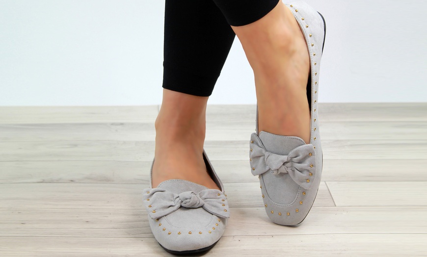 Image 7: Women's Studded Bow Loafers