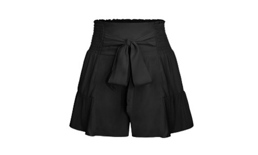 Image 6: Self-Tie Knot Casual Shorts