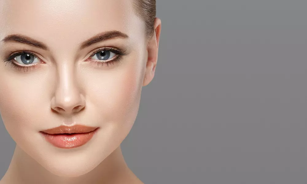 $15 Off $30 Worth of Makeup / Cosmetic - Primary Image