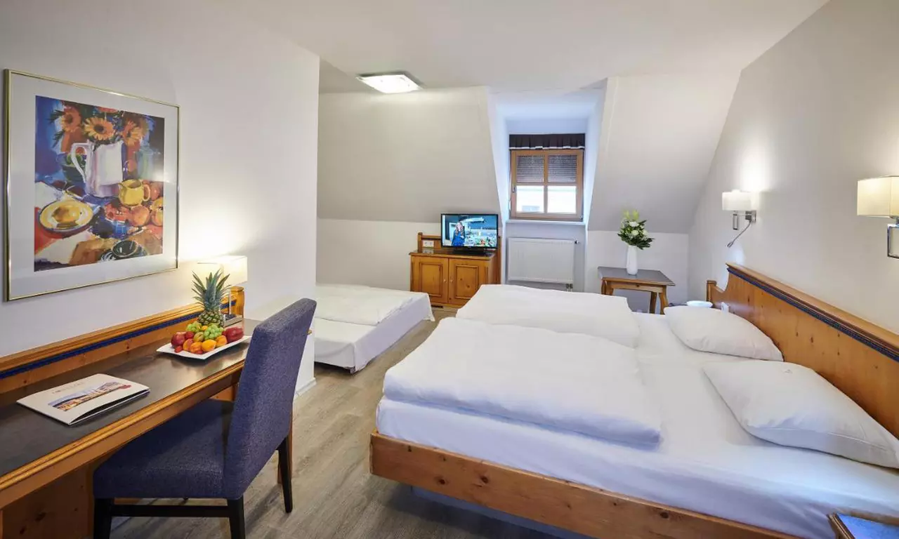 Regensburg: 2-5 Nächte inkl. Frühstück, Dinner und Wellness