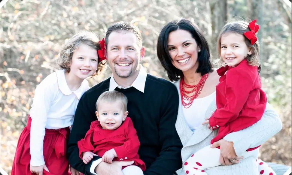 60-Minute Outdoor Photo Shoot from Boston Photography by Lauren (50% Off) - Primary Image