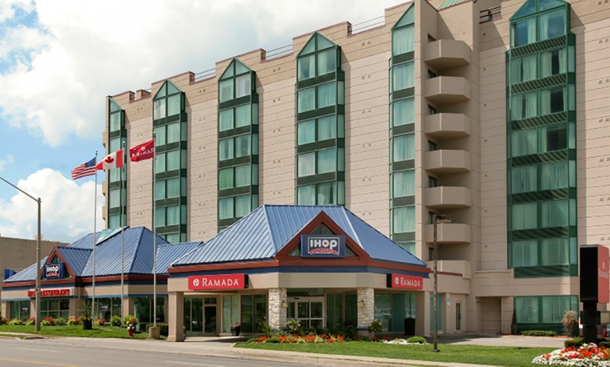 Ramada Hotel Niagara Falls Fallsview | Groupon