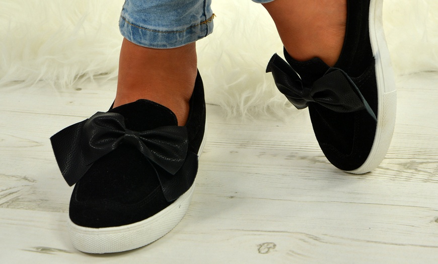 Image 3: Women's Bow Sneakers