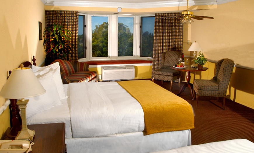 Santa Maria Inn | Groupon