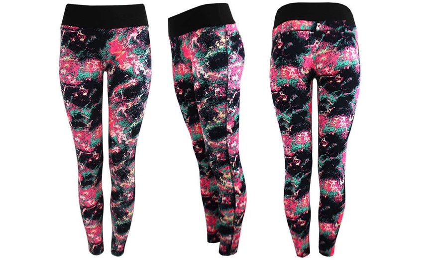 Image 3: High-Waisted Printed Leggings