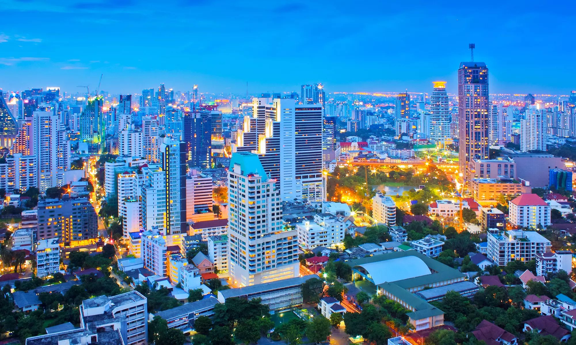 ✈ 10-Day Bangkok, Chiang Mai & Phuket Vacation with Air