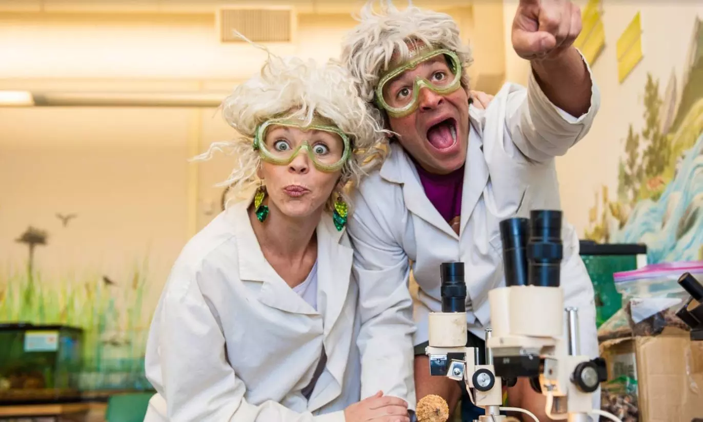 $105 for Four Children's Virtual Livestream Science Lessons from Jeff and Paige ($140 Value) - Primary Image