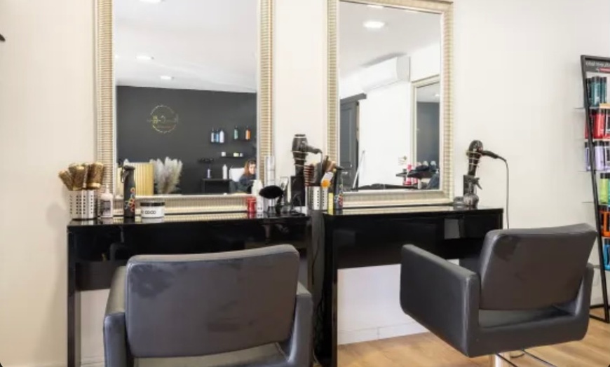 Image 3: Jusqu'à 46% de remise sur Lissage brésilien chez Anais Coiffure