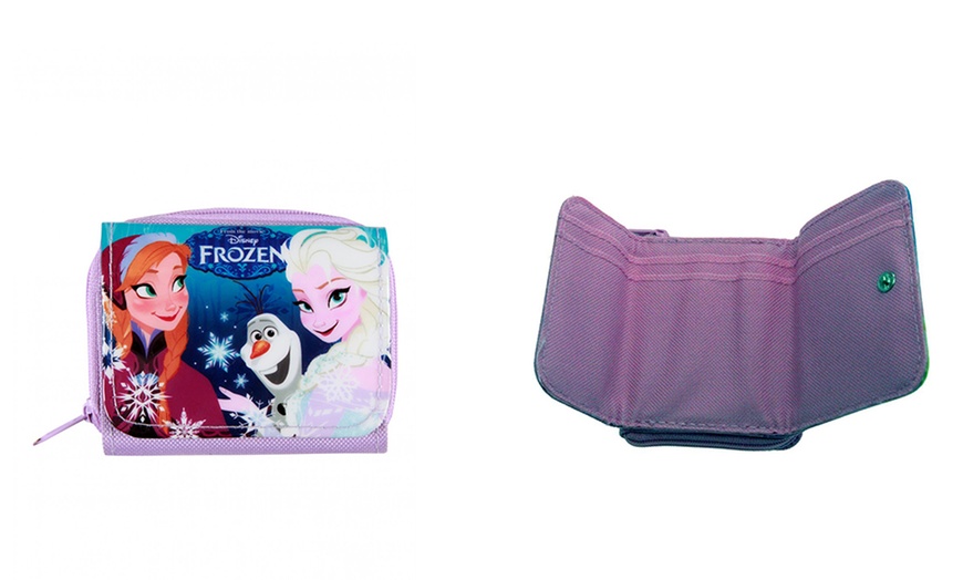 Image 2: Frozen-Themed Bag and Purses