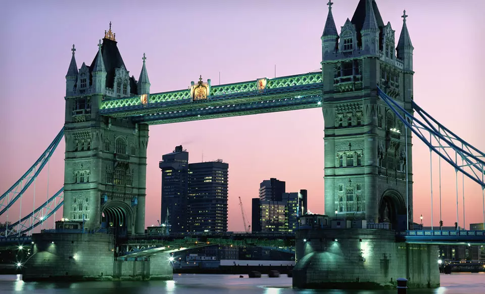 Five-Night Vacation in London with Roundtrip Airfare, Theater Show, and Hotel Accommodations from Great Value Vacations - Primary Image