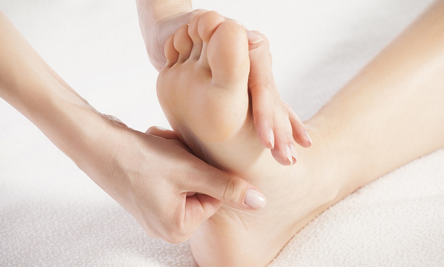 Image 1: 30-Minute Foot Reflexology