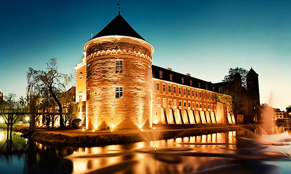 Warmia: 2-8 dni dla 2 osób z wyżywieniem, centrum wellness i więcej w Hotelu Krasicki 4* - Primary Image