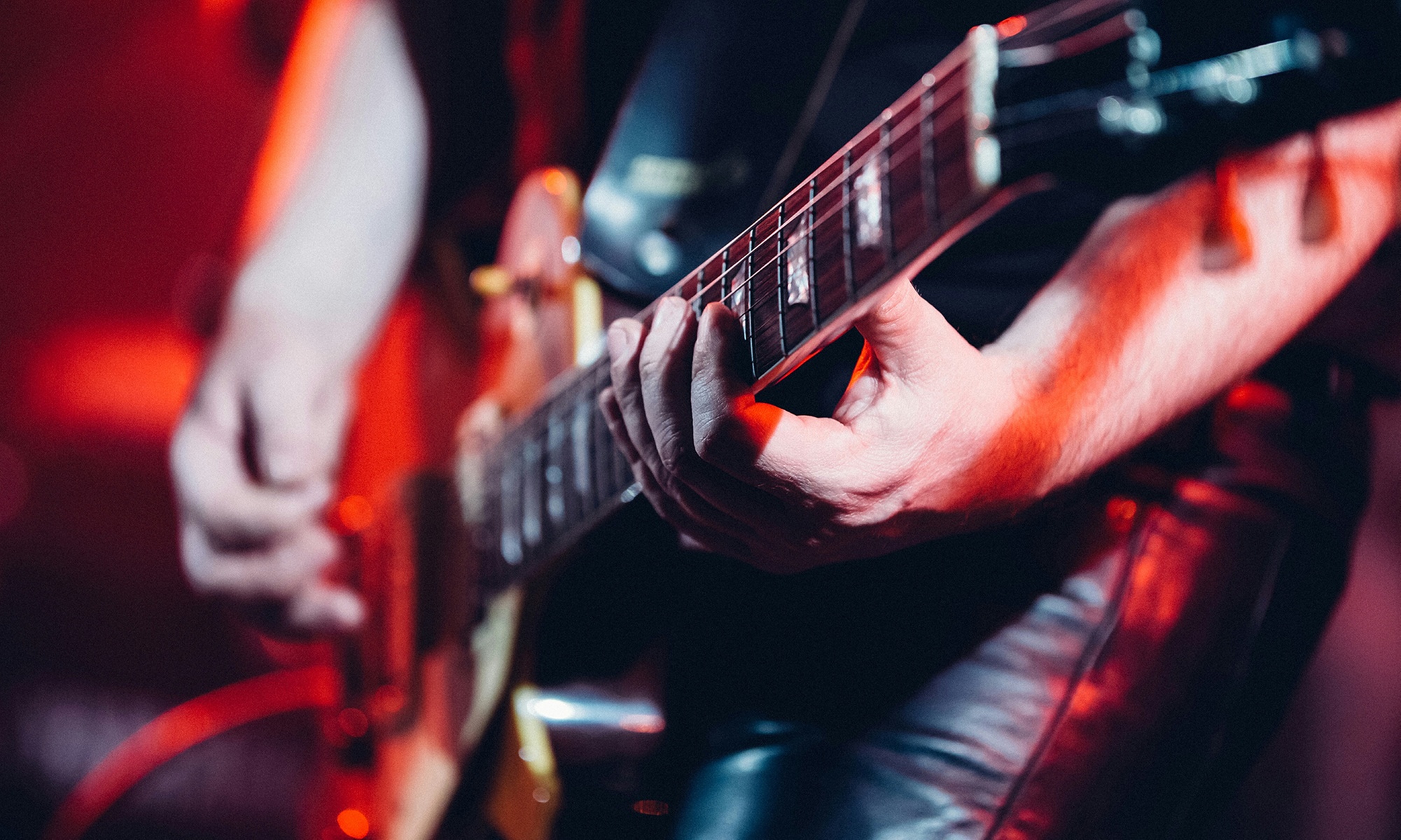 4 u 8 clases de guitarra eléctrica