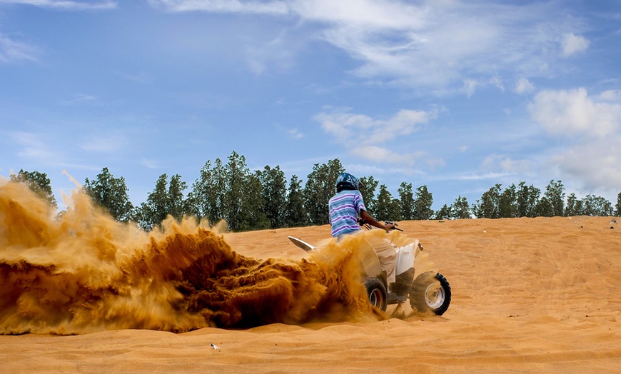 Image 12: Al Ain Break