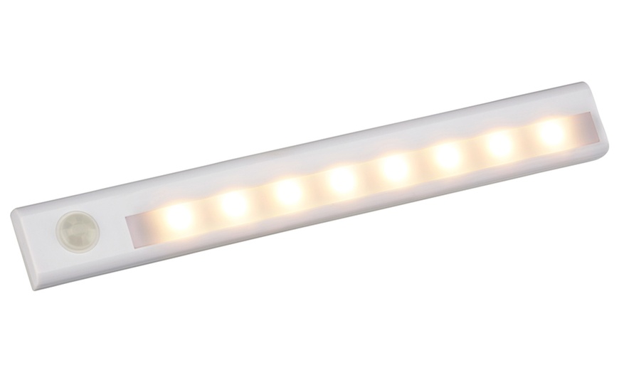 Image 2: Wireless 8-LED Cupboard Light