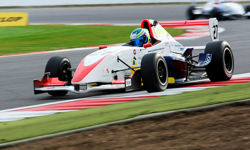 Image 1: Formula Renault Race Car Experience